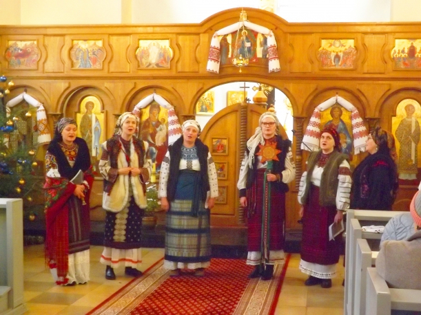 kobiety  spiewające kolędy